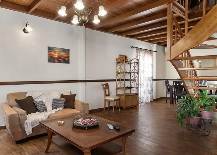 Angi&George House